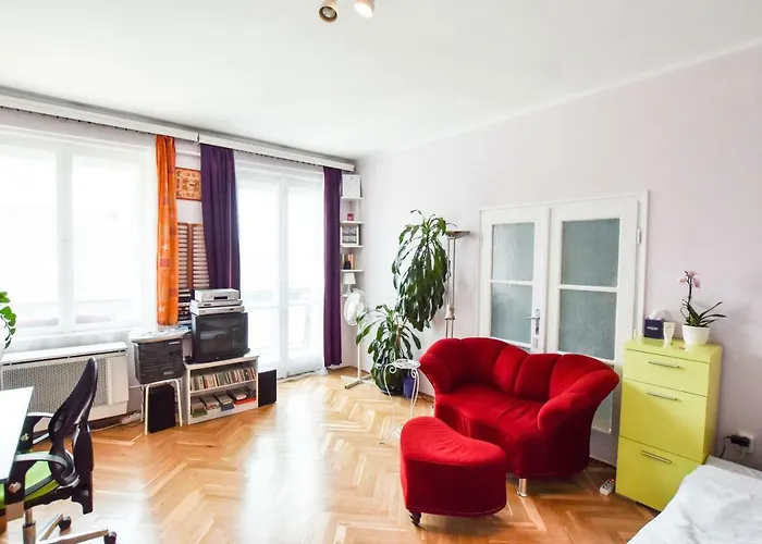 Girly Retro Flat On Romantic Boho Buda