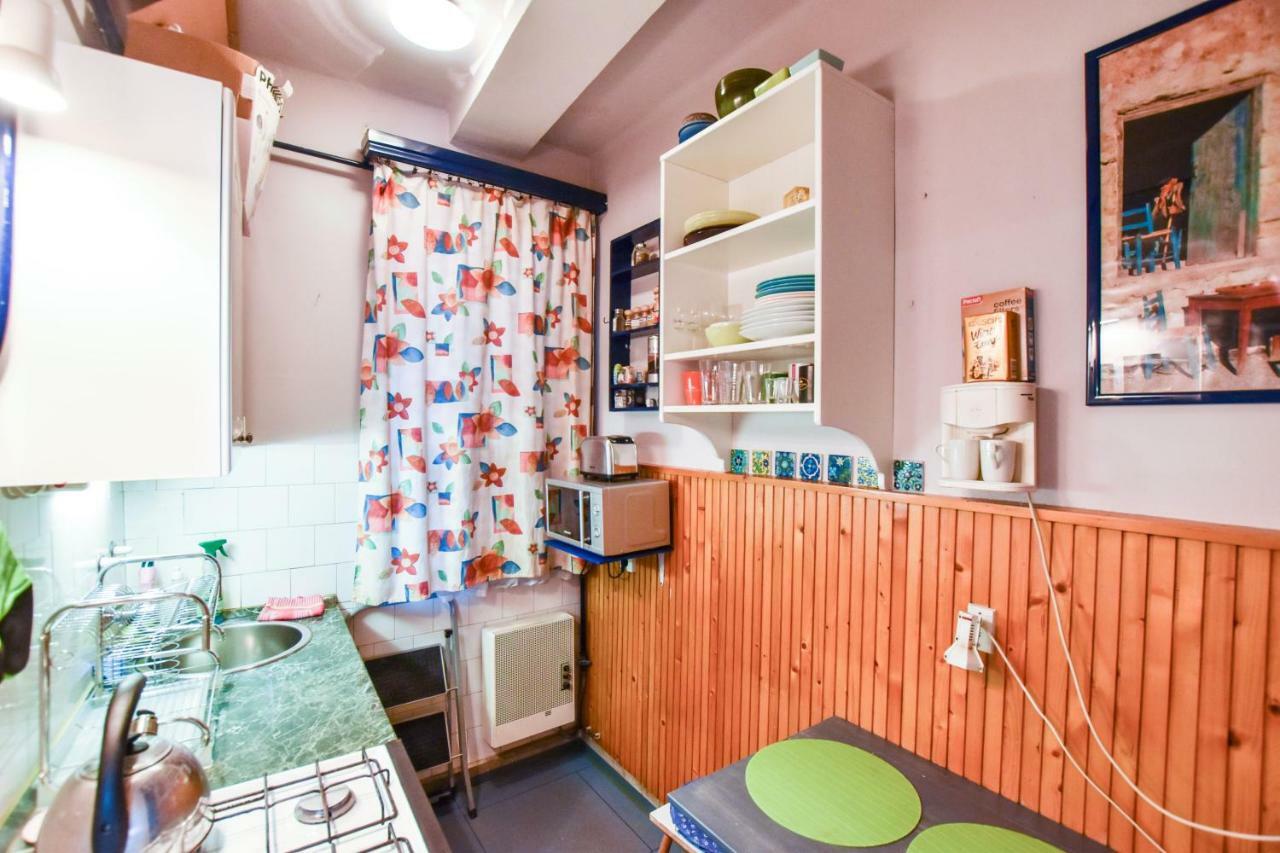 Girly Retro Flat On Romantic Boho Buda Budapeszt